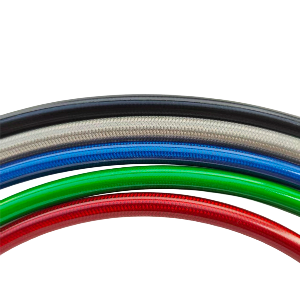 28 ° -28 °   Tubo Flessibile N - Braided Line recensione e prezzo